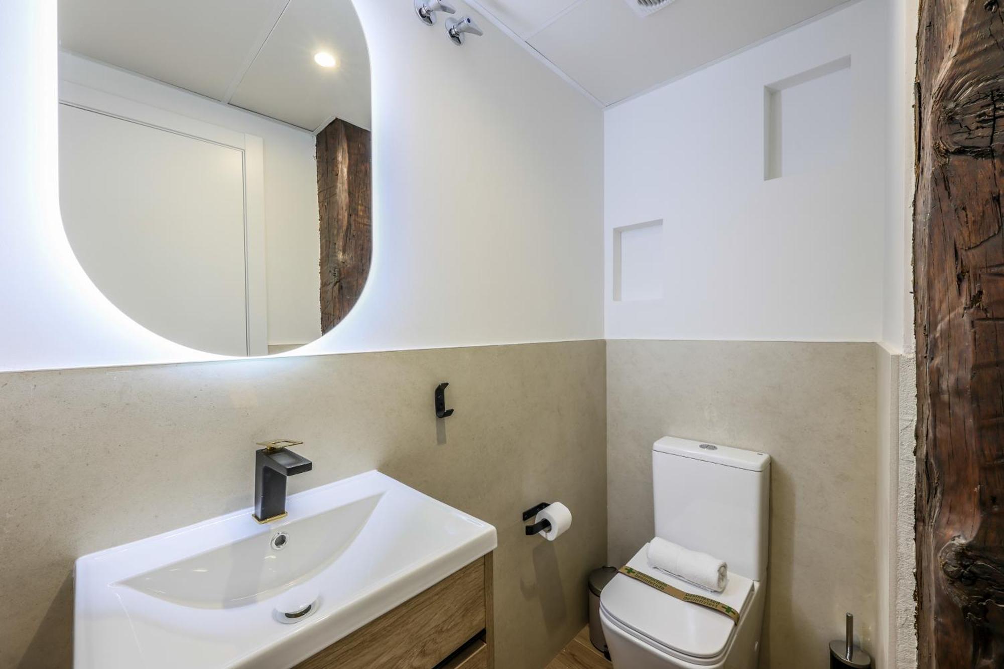 Estudio Funcional Plaza Del Callao, Mid Term Appartement Madrid